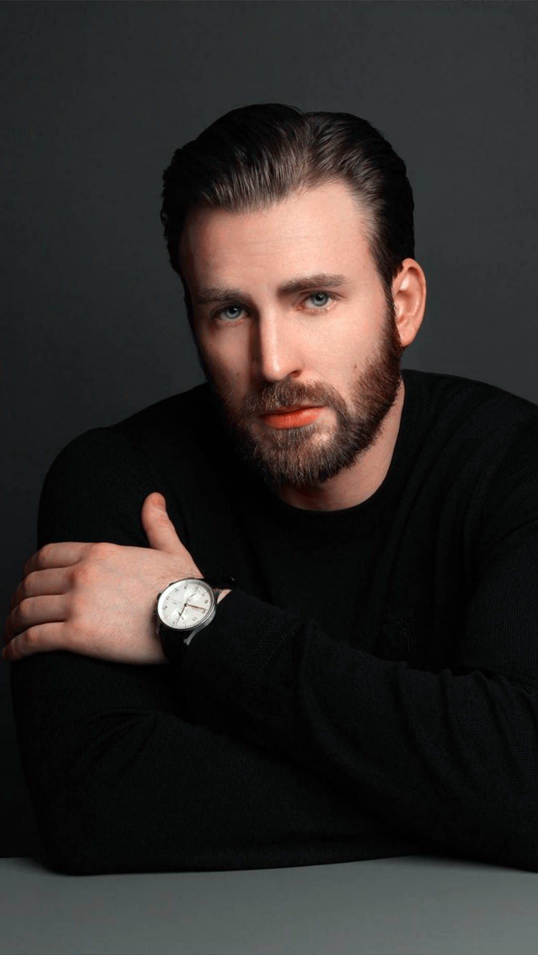 chris-evans-handsome-portrait-bpx6fdroulc6v6mb.jpg