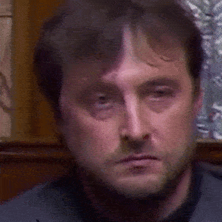 1668113964-mec-choque-lfi-assemblee.gif