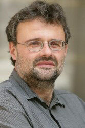 cropped-fieder.jpg