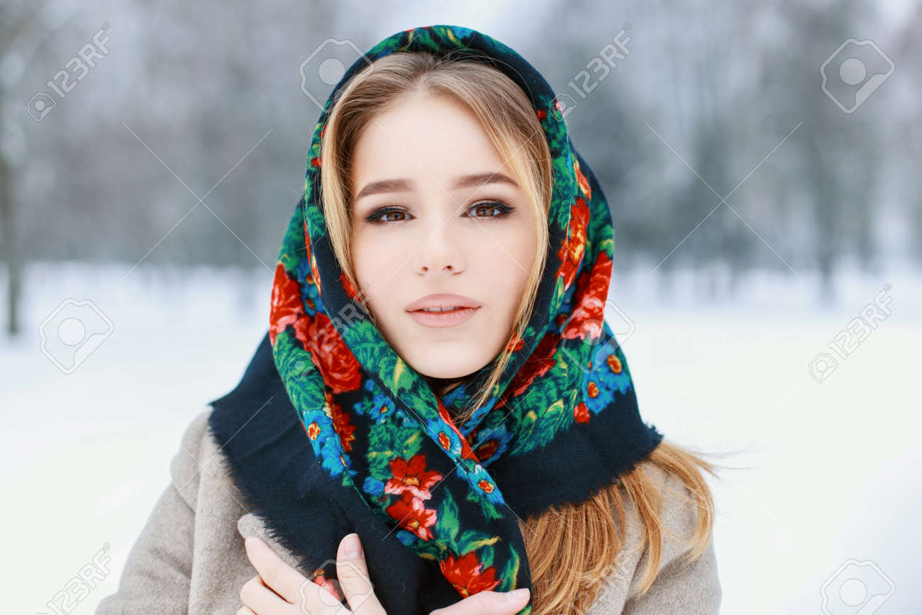 51924040-portrait-of-a-russian-woman-in-a-winter-snowy-day-.jpg