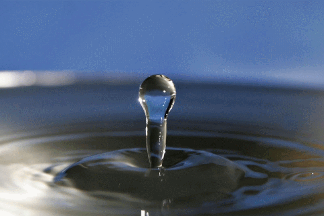 640px-Water4.gif