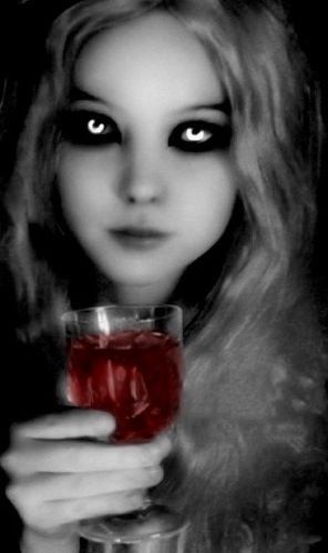 cc133ad65a3ff7a5e16a3198ec465a8f--demon-eyes-vampire-girls.jpg