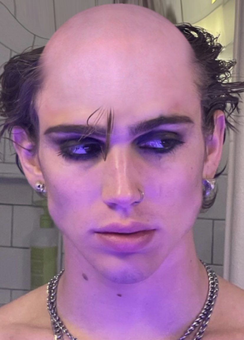 FB34dL3UUAIE0LN.jpg