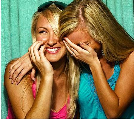 Laughing-Girls-meme-2.jpg