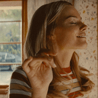 f2e9b650-4ac4-4c1b-8ca7-ee6878196606-gif.6605