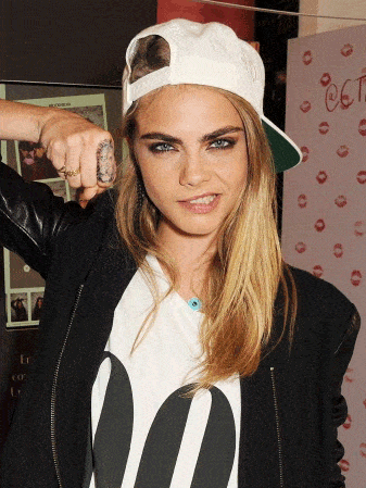 53d4a87bf3f76_-_24062013-cara-delevingne-lgn.gif