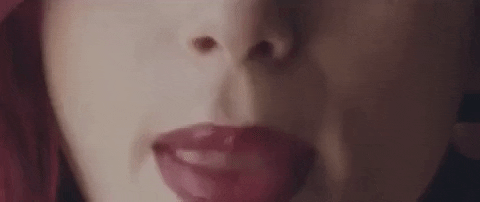giphy.gif