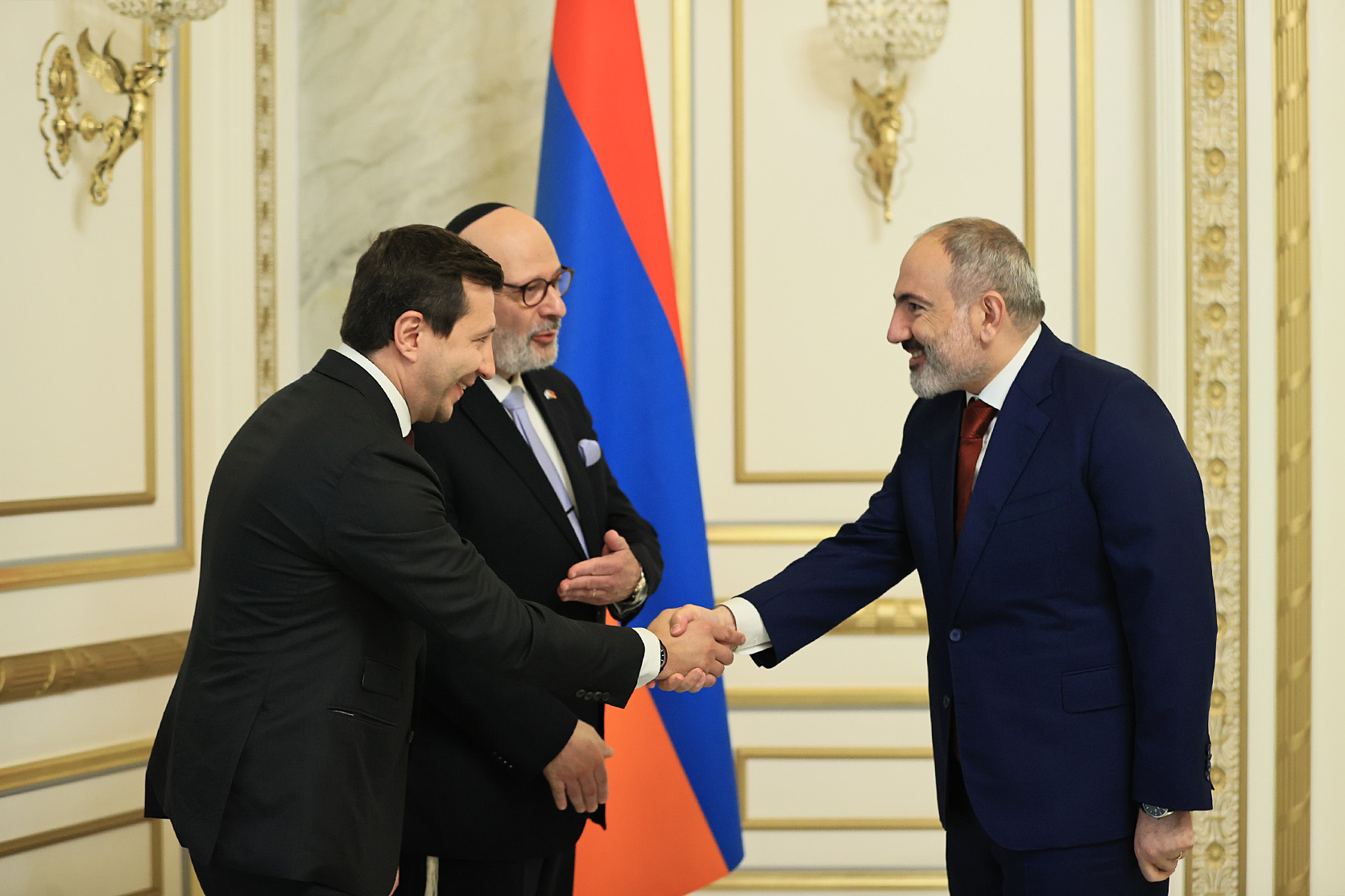 The Prime Minister receives newly appointed Ambassador of Israel to Armenia  - Press releases - Updates - The Prime Minister of the Republic of Armenia