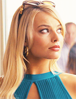 Margot robbie GIF - Trouver sur GIFER