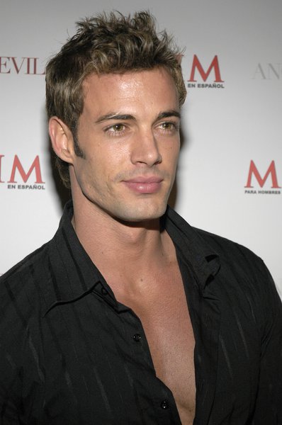 CUBAN ACTOR WILLIAM LEVY and Elizabeth Gutiérrez triumph in their lives and  artistic careers. + EL ACTOR CUBANO WILLIAM LEVY y Elizabeth Gutiérrez  triunfan en sus vidas y carreras artísticas. Video. |