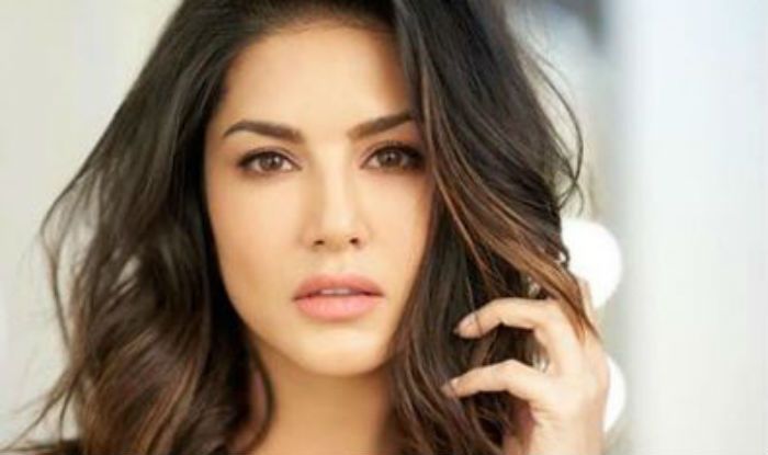 Sunny-Leone-8.jpg