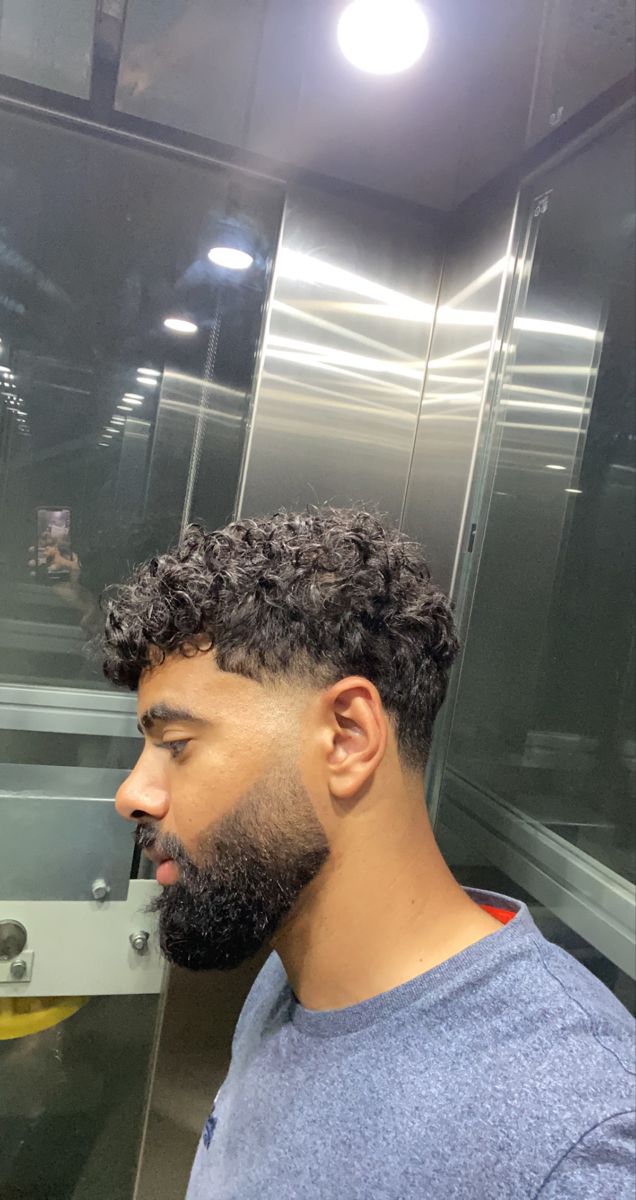 Low taper faded beard | Men haircut curly hair, Fade haircut curly hair, Taper  fade short hair