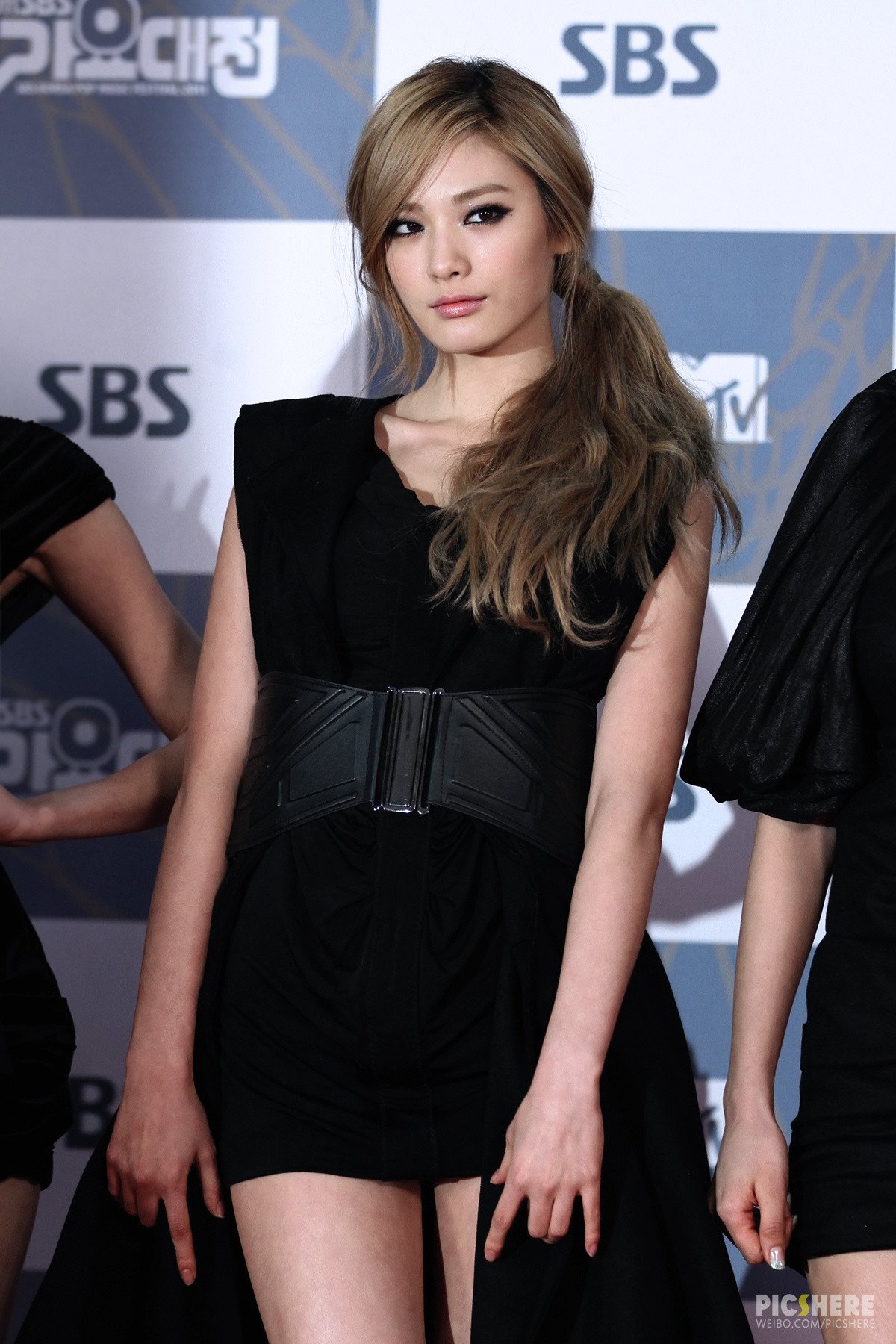 1451256449-v8axjqj.jpg