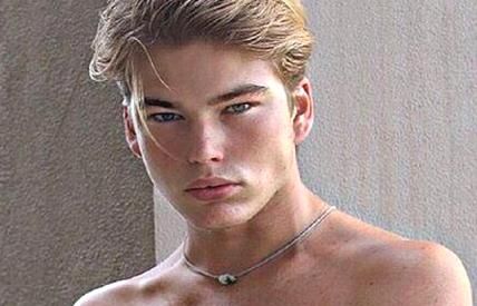 Jordan Barrett in 2020 | Jordan barrett, Eye photography, Blonde hair boy