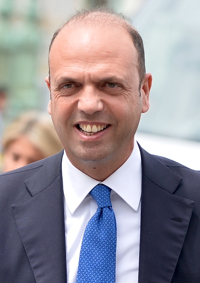 Angelino_Alfano_2016.jpg