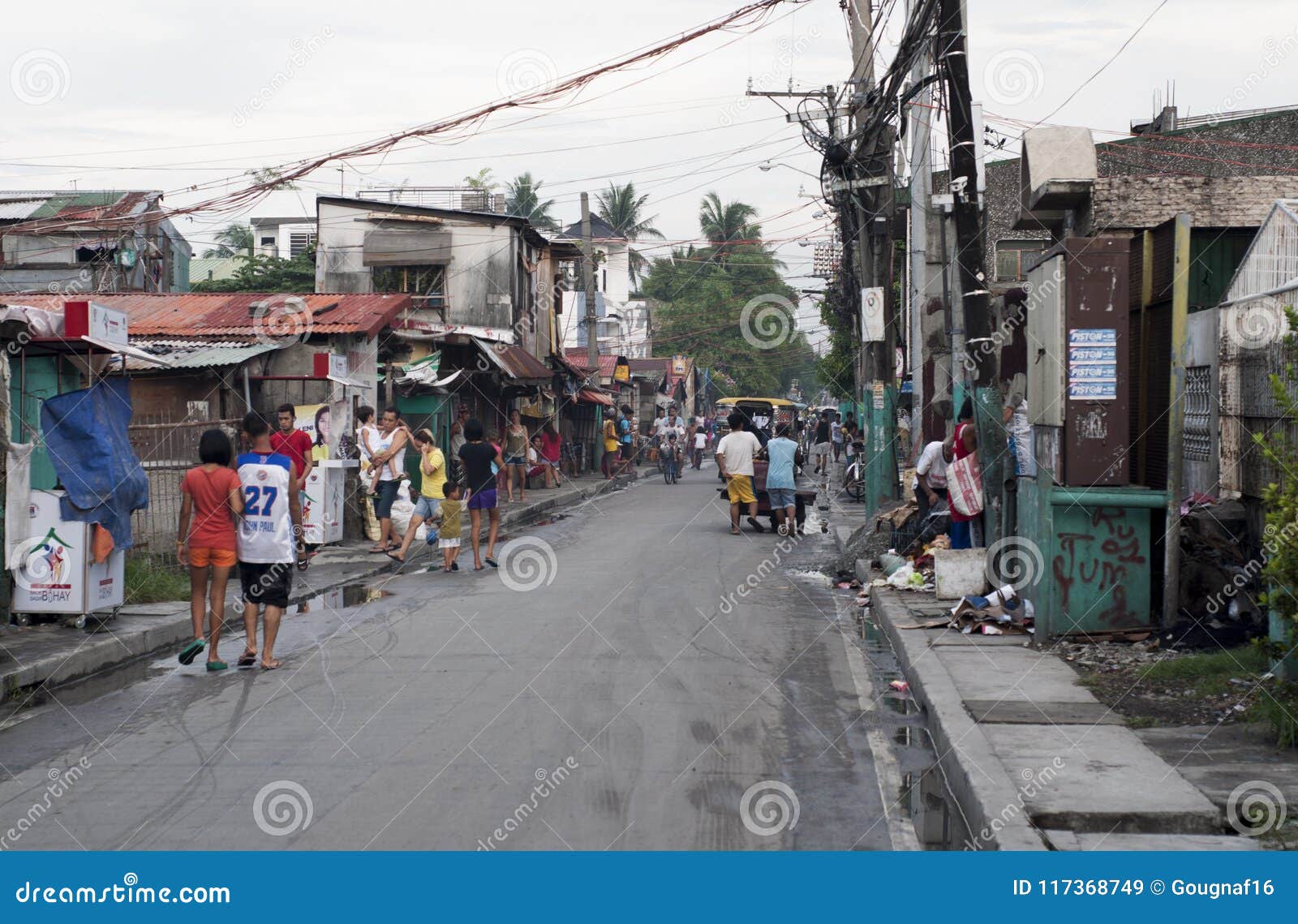 filipino-people-having-their-life-streets-manila-filipino-people-having-their-life-streets-manila-117368749.jpg