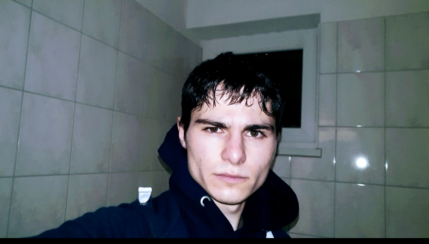 2825748_Screenshot_20220228-1407482.png