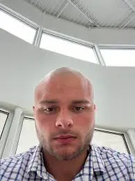 hypertrophy of temporal muscles ...