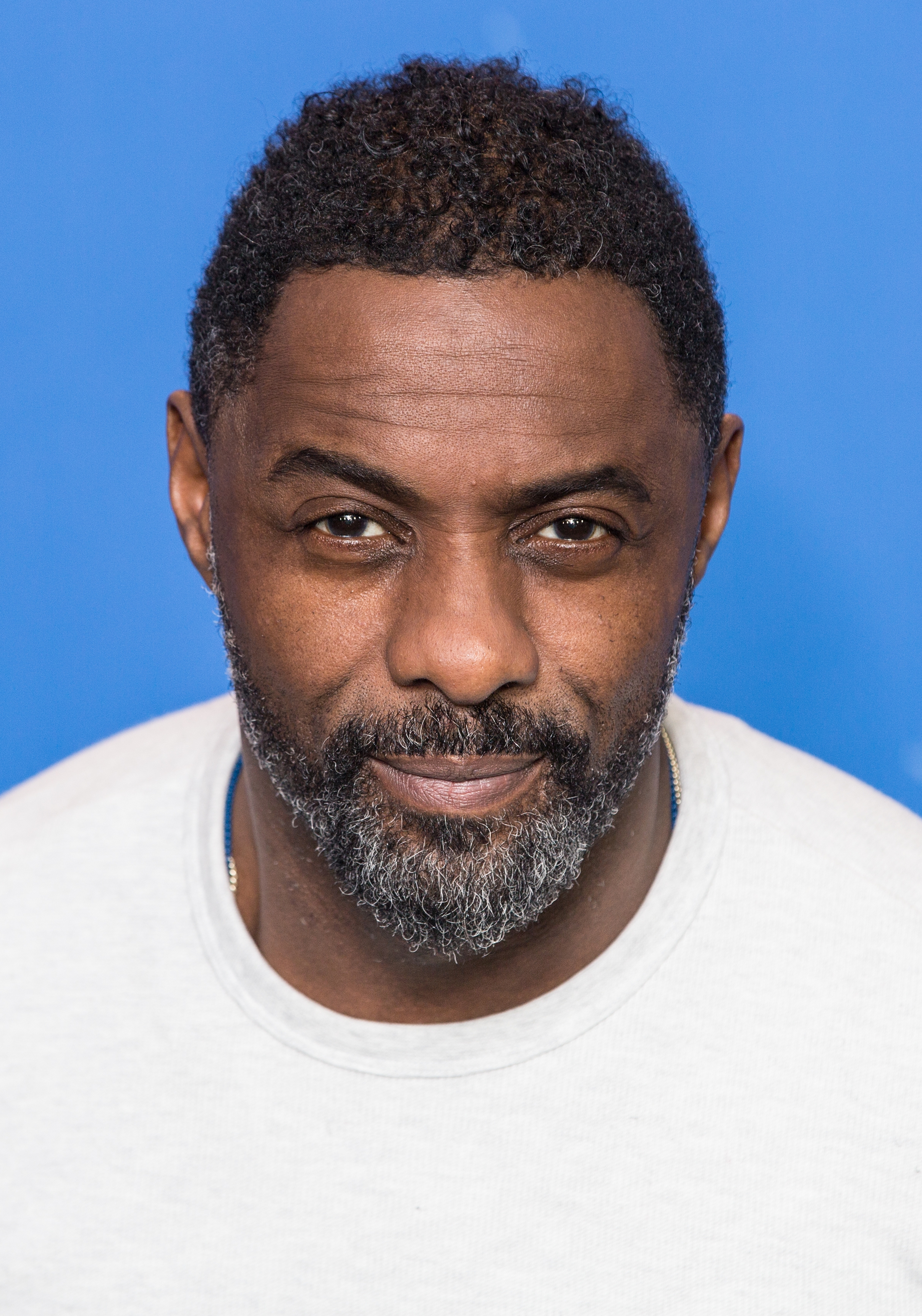 Idris_Elba-4580_%28cropped%29.jpg