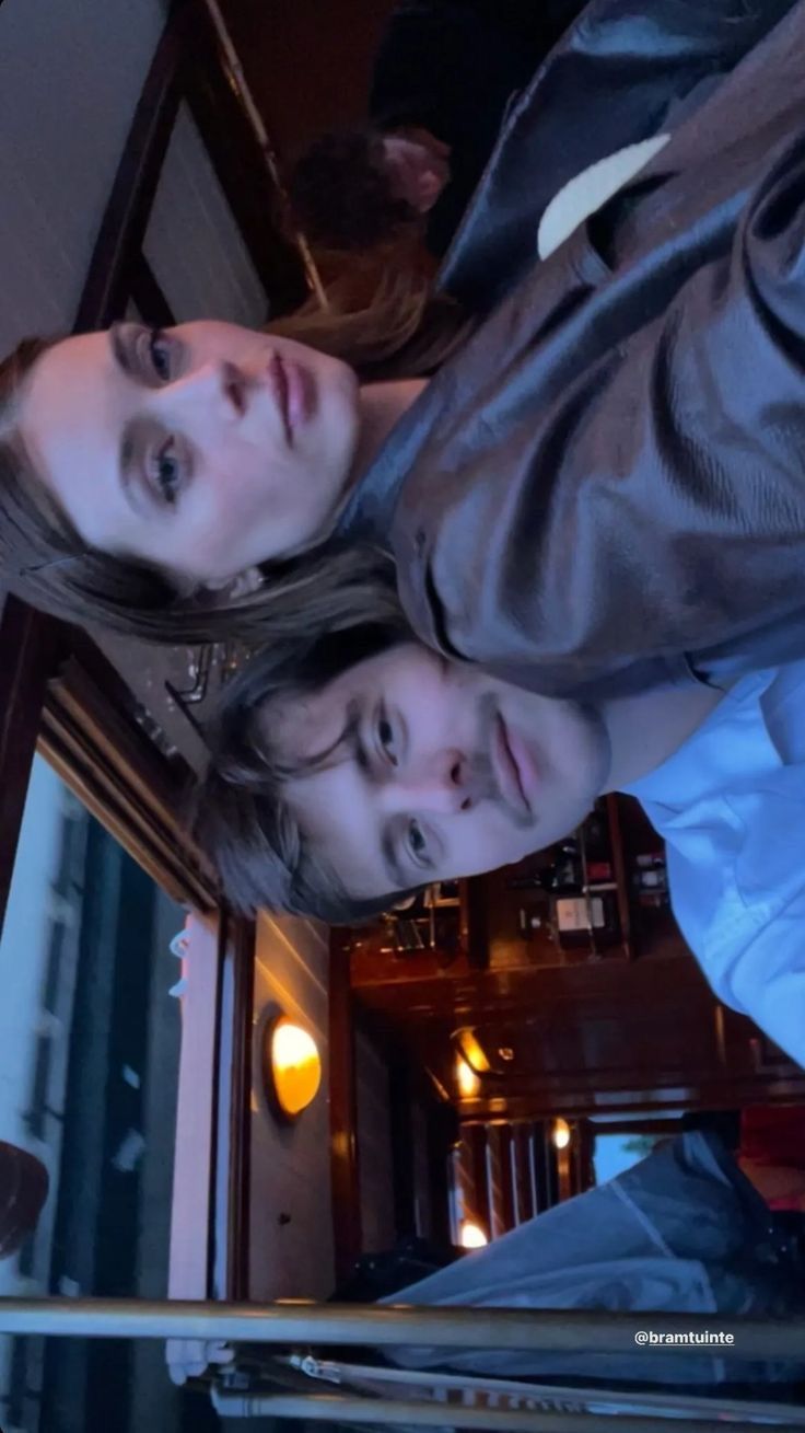 Pin de amie em Быстрое сохранение | Fotos de amor, Fotos de ...