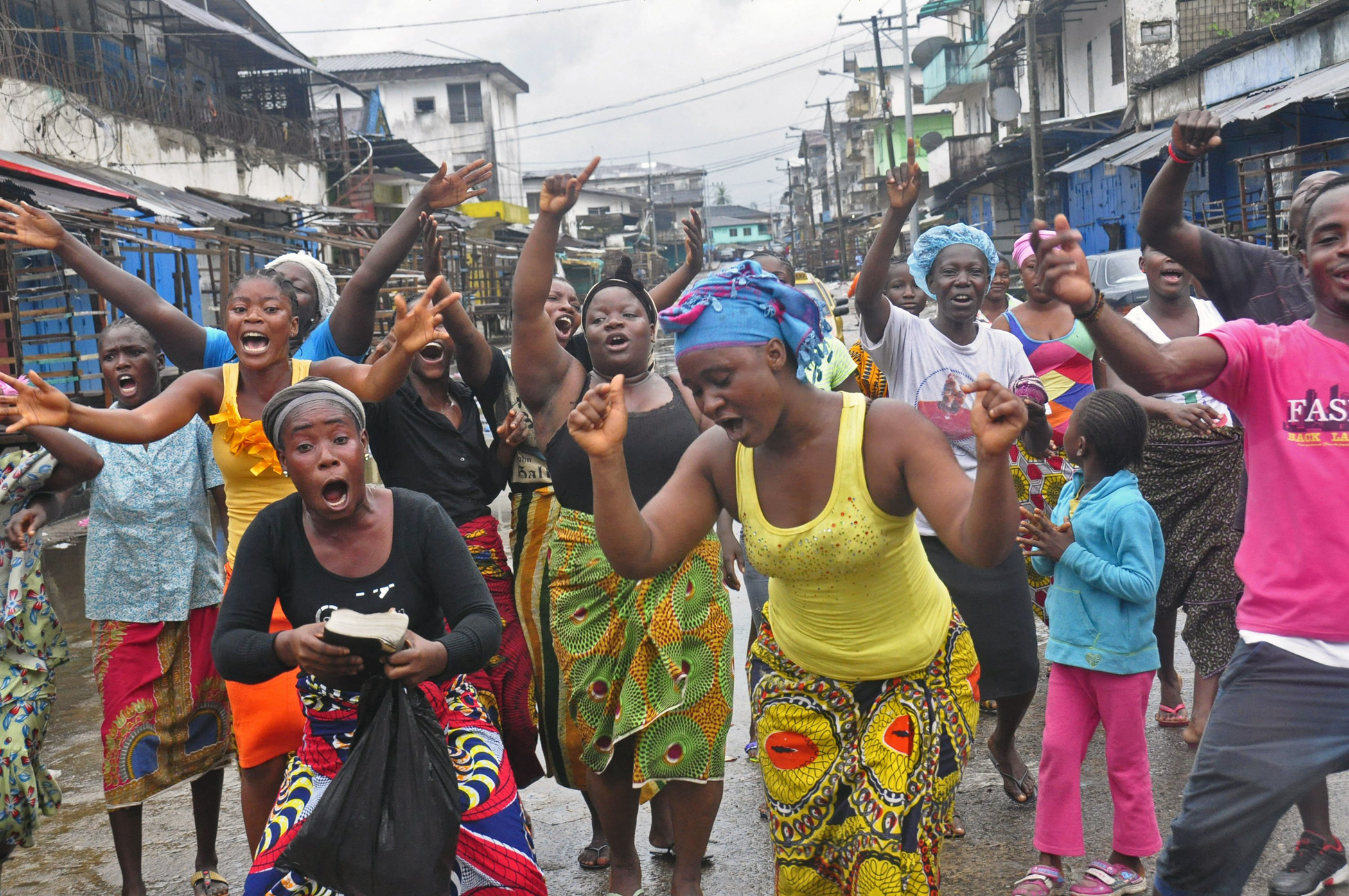 ebola-liberia-monrovia-westpoint.jpg