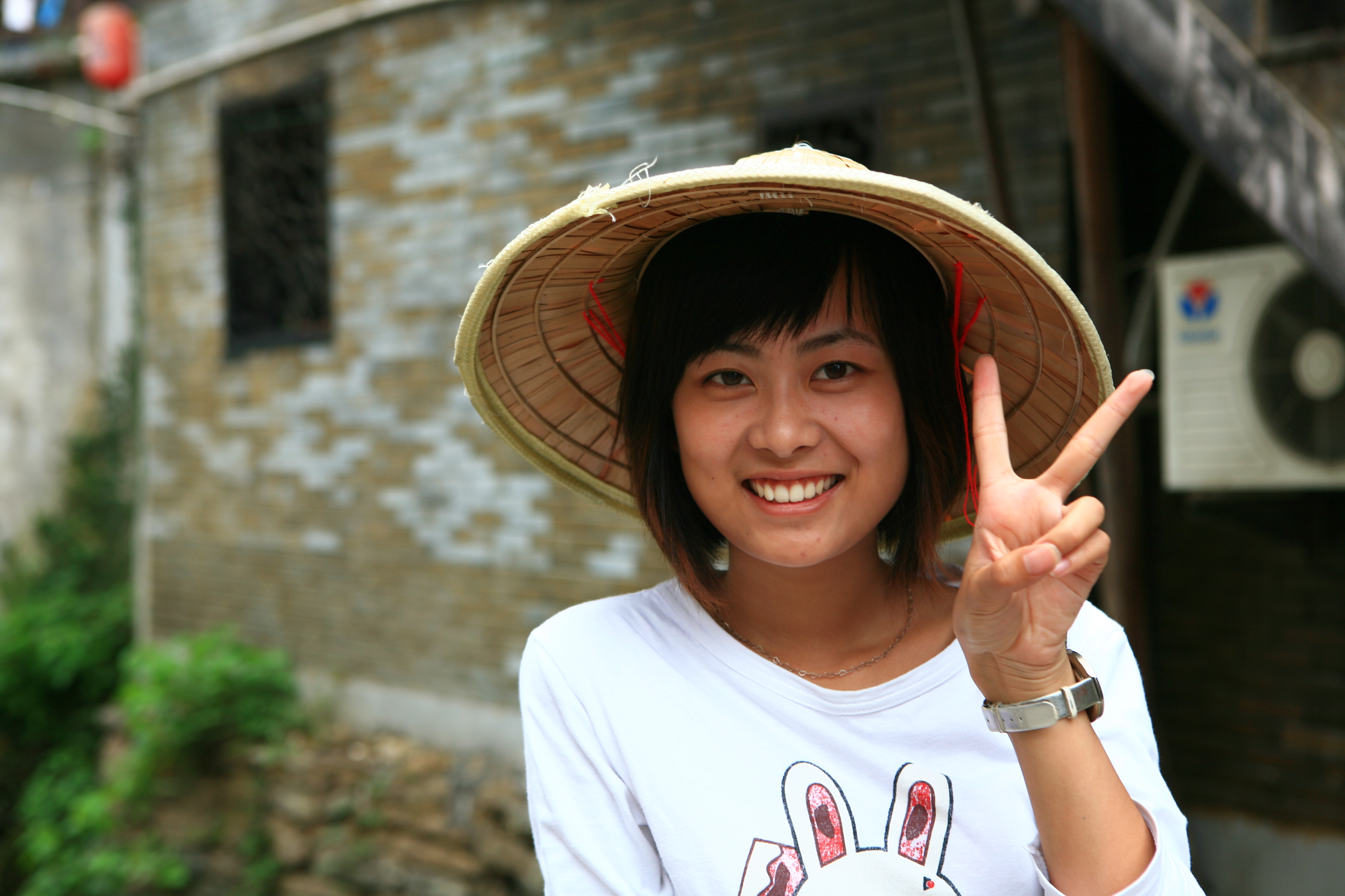 Girl_in_Muyuan_in_Jiangxi.jpg