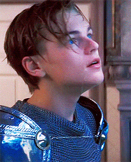 tumblr_pjg45ftFkD1w82qdj_400.gif