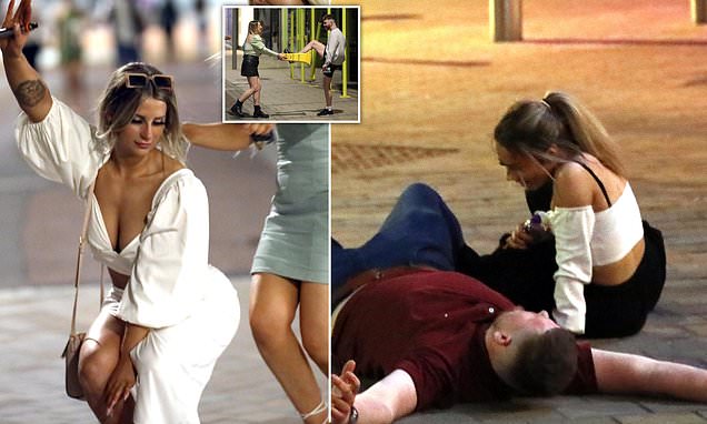 www.dailymail.co.uk