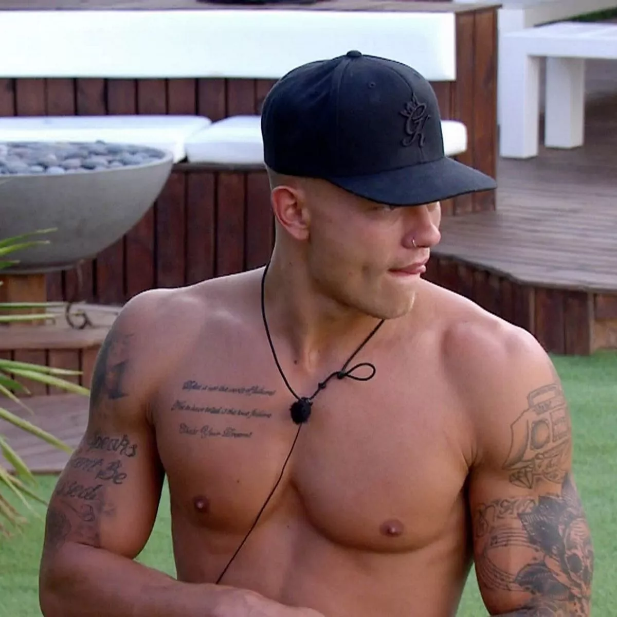 alex-bowen-love-island.jpg