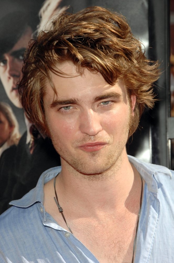 Robert Pattinson At Arrivals For Harry Potter And The Order Of The Phoenix  Premiere Photo Print (40.64 x 50.80 cm) : Amazon.co.uk: Home & Kitchen