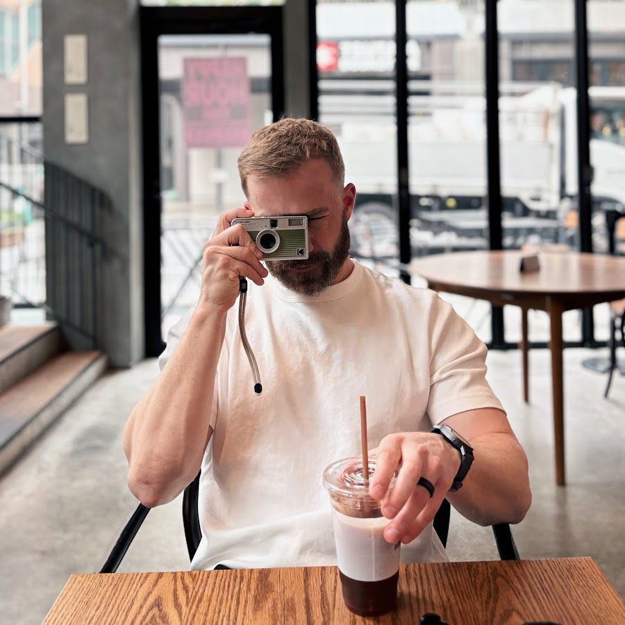 AAUvwnibiUvAayh2KfPQ8uSfFWU5Eo6YwkDK04Kyngbv=s900-c-k-c0x00ffffff-no-rj