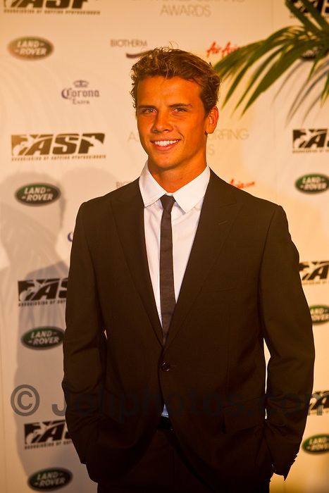 OMG I want to marry him! Julian Wilson, australian surfer