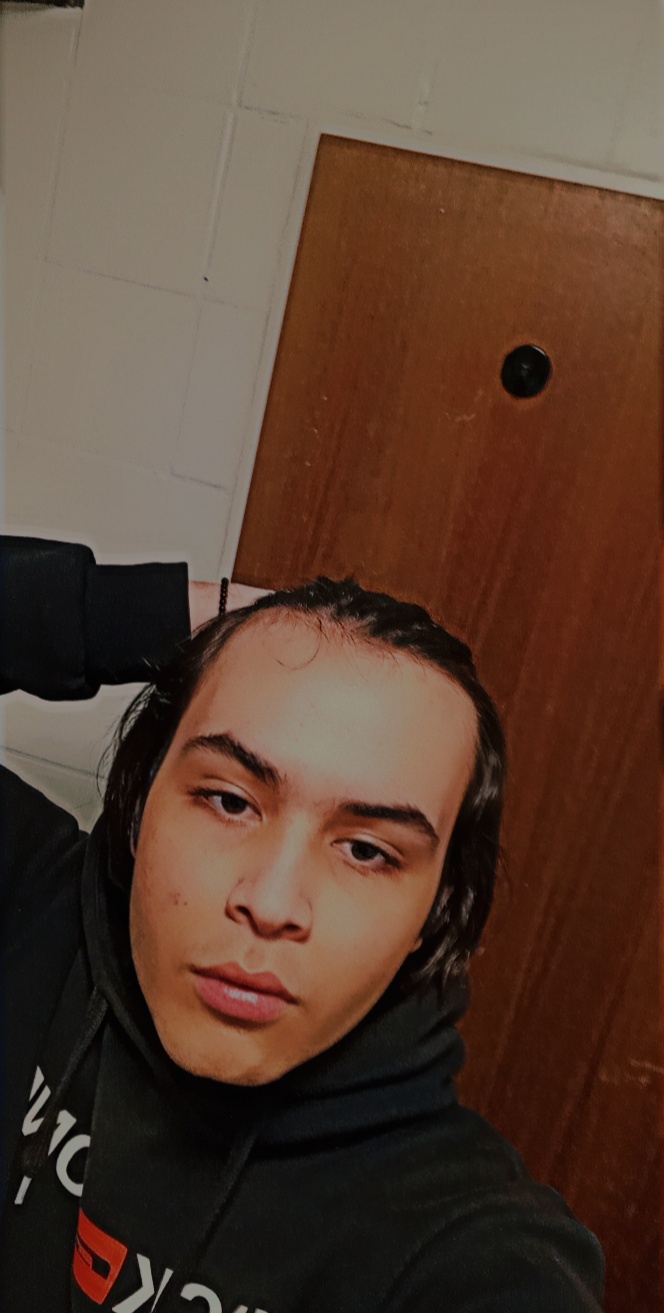 3207249_Snapchat-2079086350.jpg