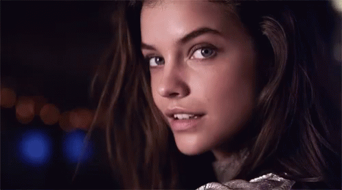barbara-palvin-wink.gif