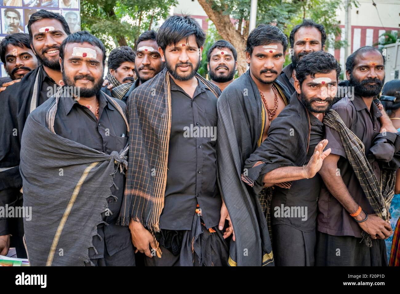 india-tamil-nadu-state-madurai-pilgrims-F20P1D.jpg