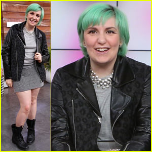 lena-dunham-new-green-hair.jpg
