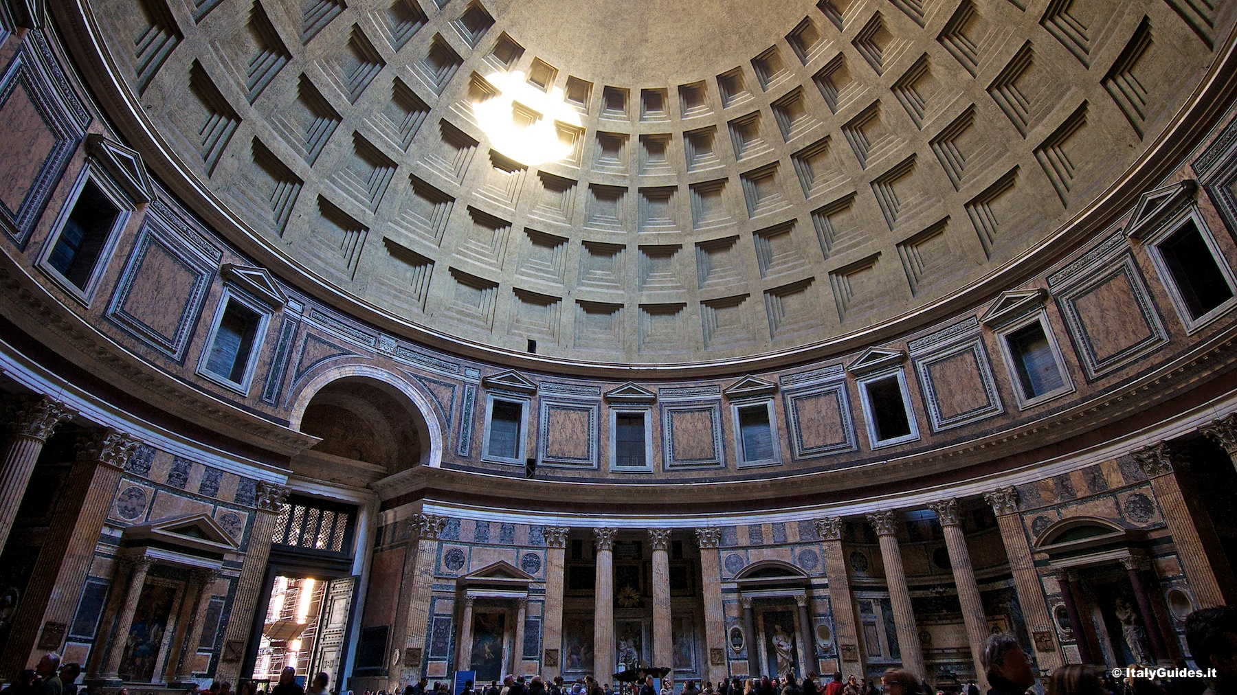 pantheon.230.jpg