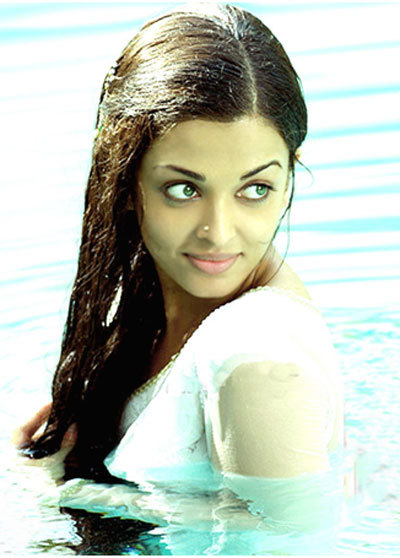 aishwarya-rai-l-oreal-paris.jpg