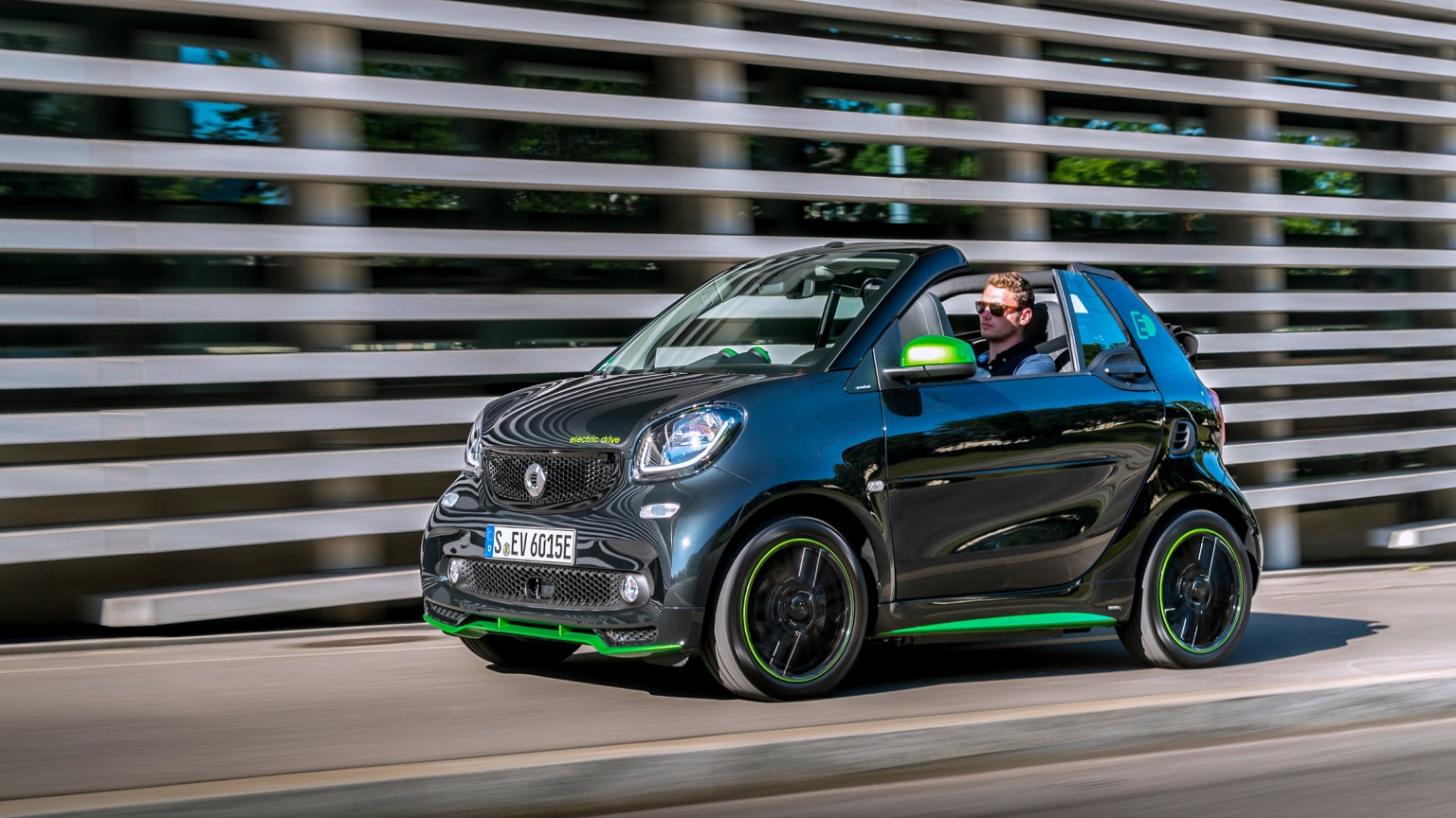 Smart_cabrio-01@2x.jpg