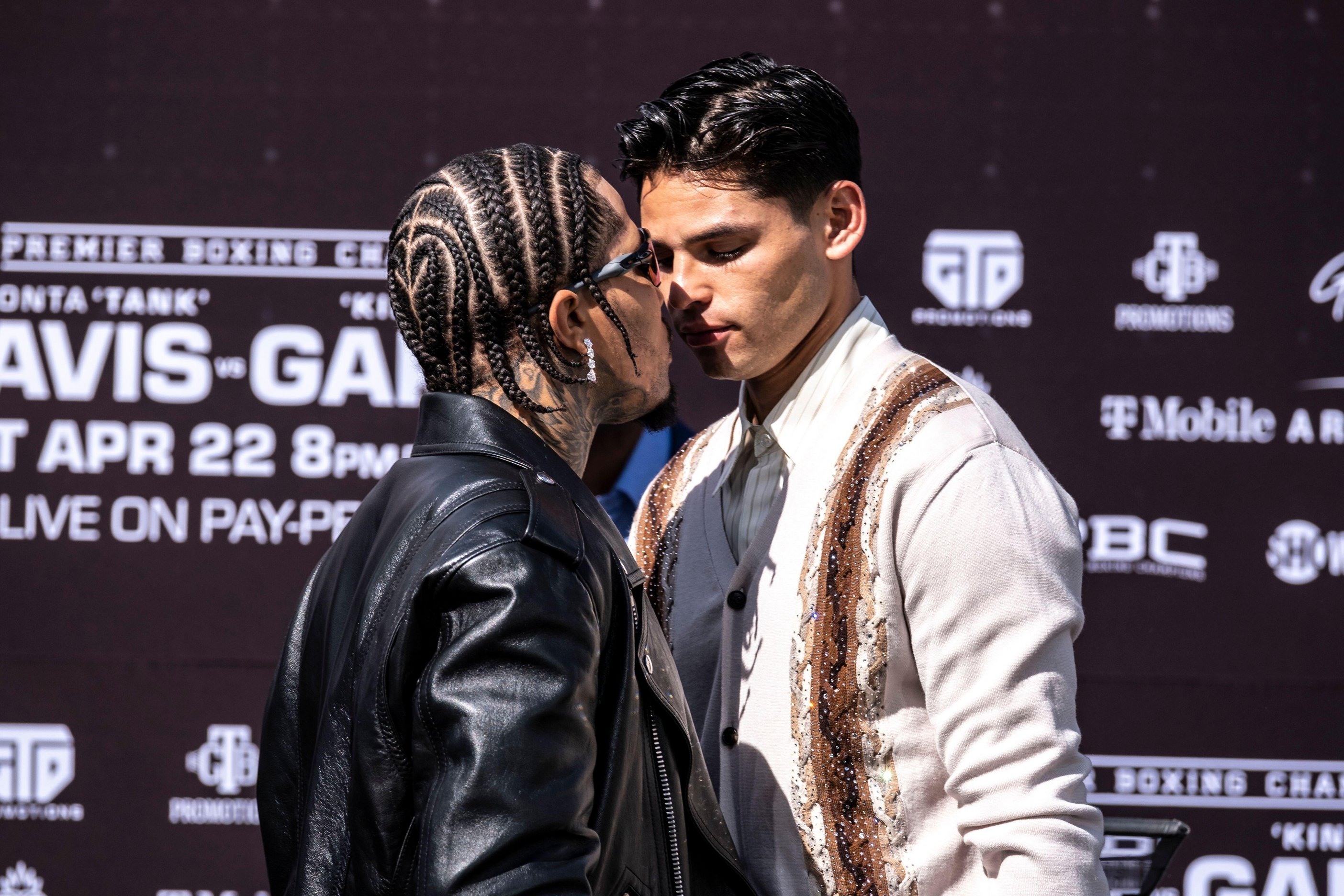 gervonta-tanka-davis-ryan-garcia-801701222.jpg