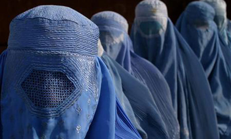 The difference between black and blue' - Pakistan - DAWN.COM