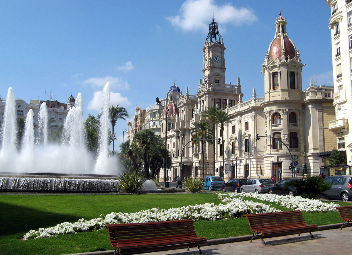 plaza-ayuntamiento-valencia.jpg