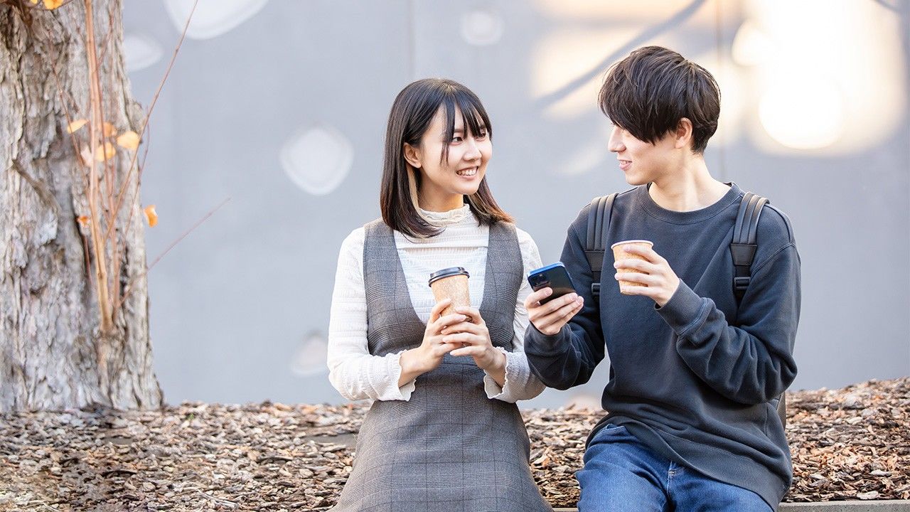 www.nippon.com