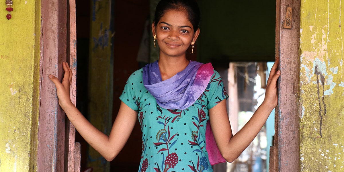 woman-india-poverty-2.jpg