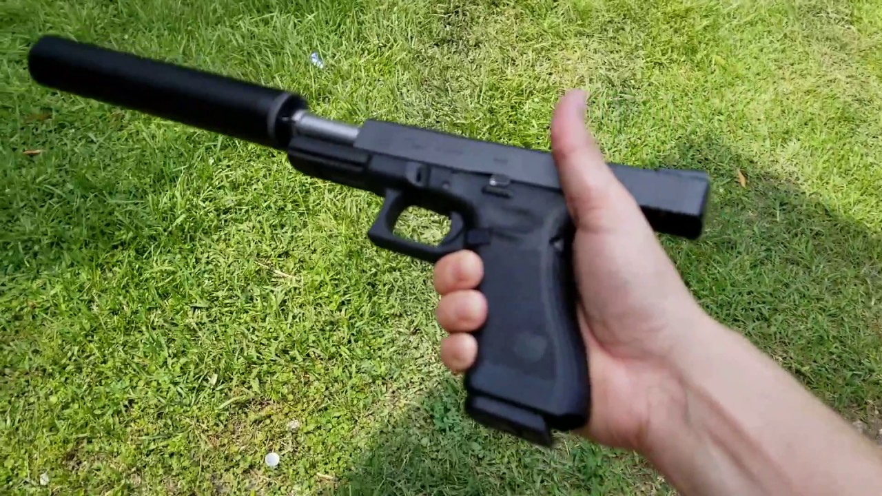 Glock 17 Suppressed - YouTube