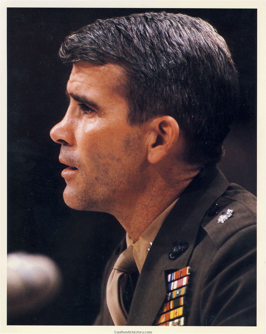 Photograph_Lt_Colonel_Oliver_North_view1.jpg