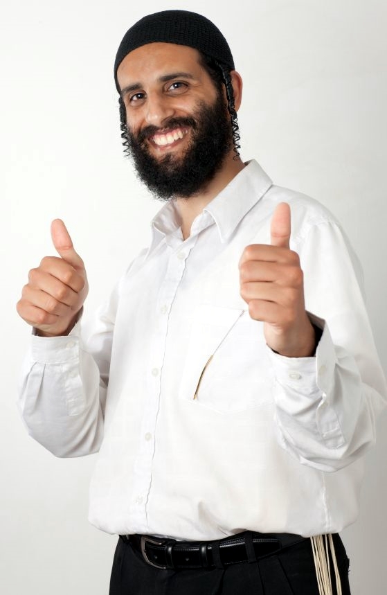 859-Yemini-Jewish-man-success.jpg