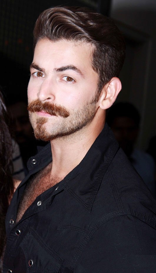 Neil-Nitin-Mukesh-Lovely-Charming-Pics.jpg