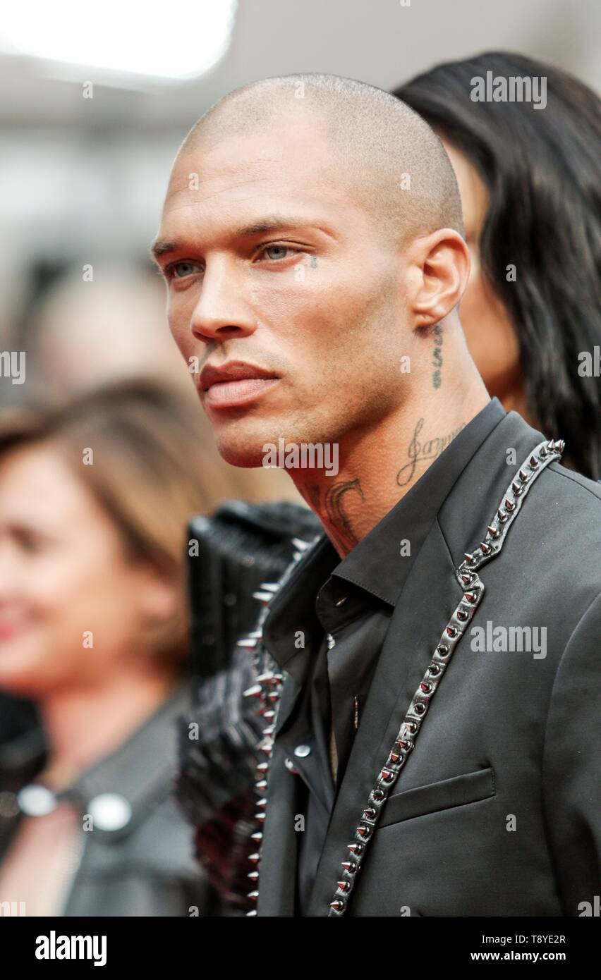 jeremy-meeks-cannes-2019-T8YE2R.jpg