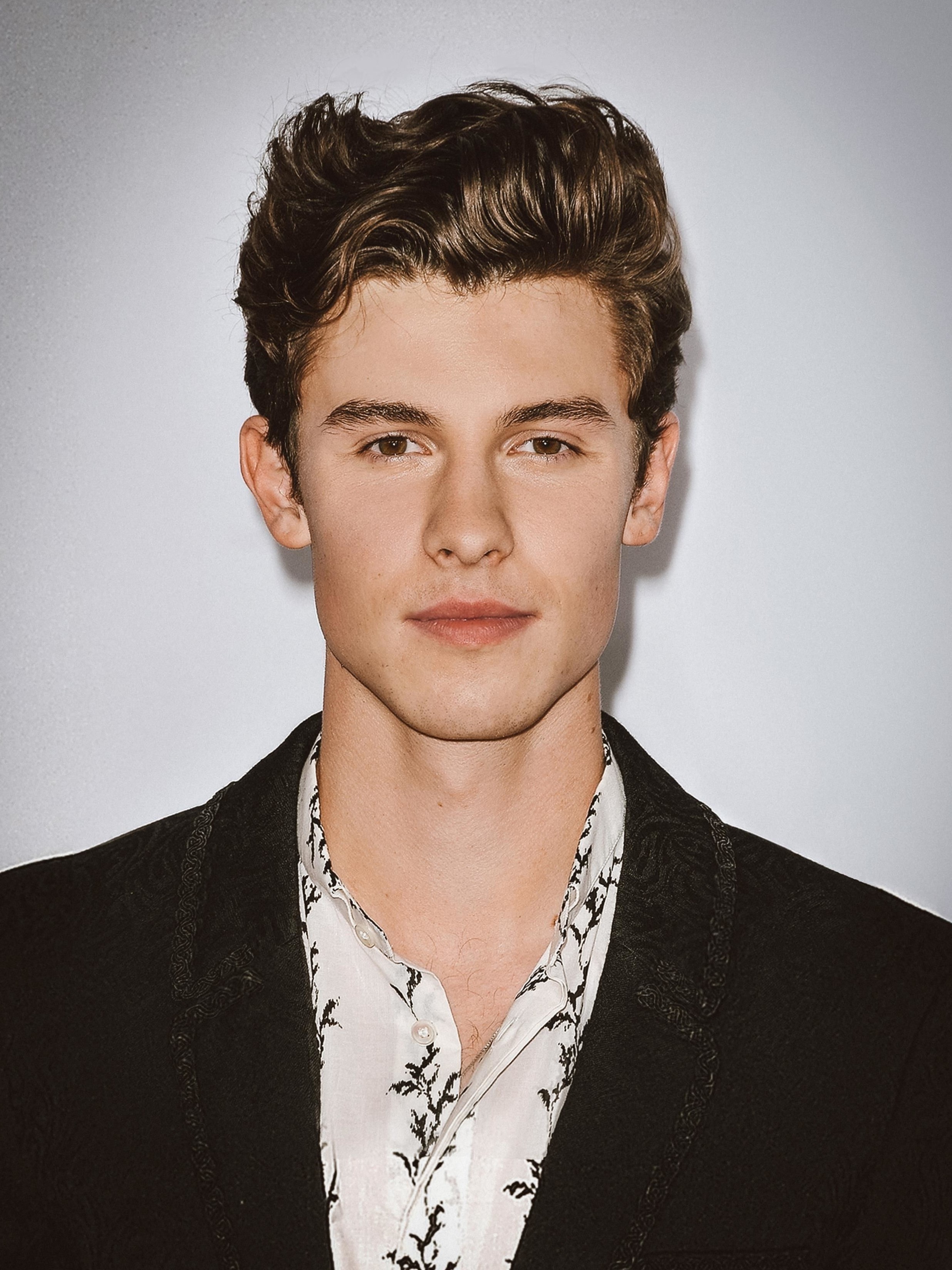 3215735_shawn_mendes.jpg